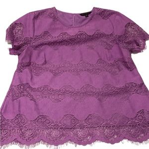 Ladies Top by Banana Republic M